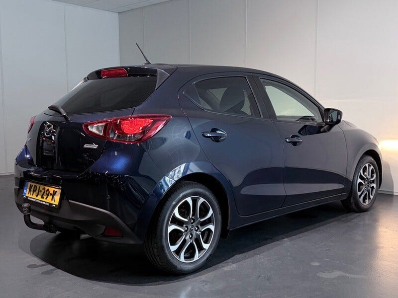 Mazda 2 (3)