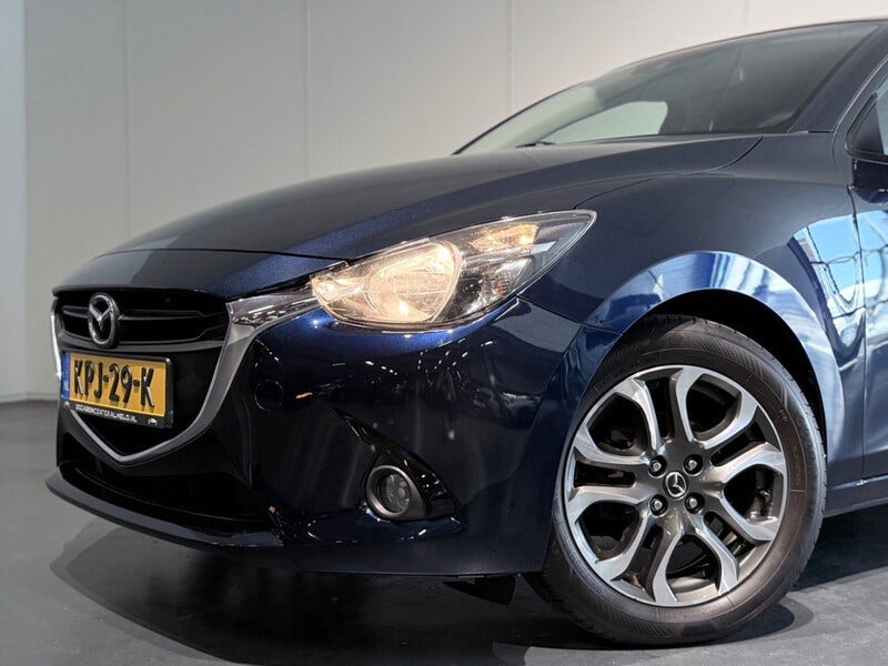 Mazda 2 (7)