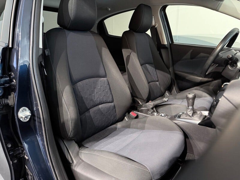 Mazda 2 (22)