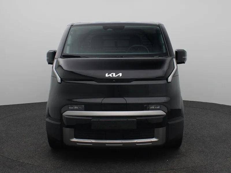 Kia PV5 (2)