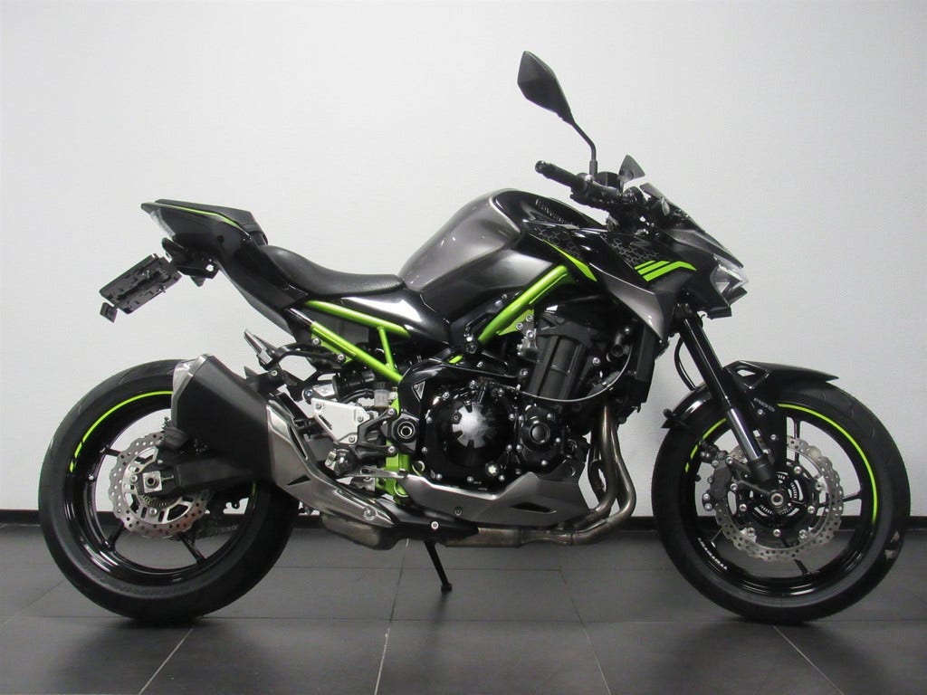 Kawasaki Z900