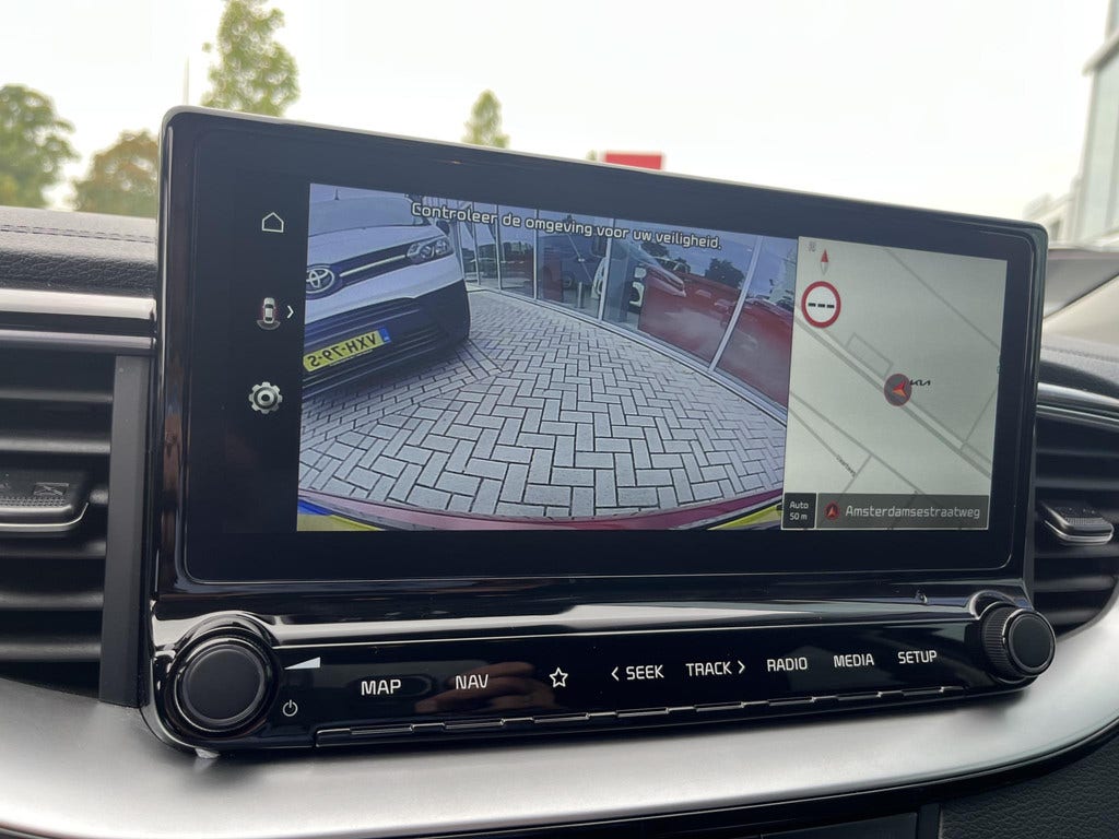 Kia XCeed (8)
