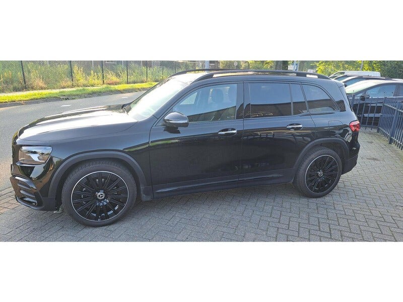 Mercedes Benz GLB