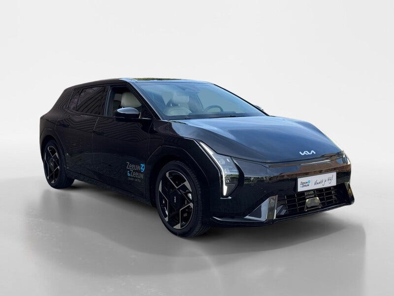 Kia EV4 (3)