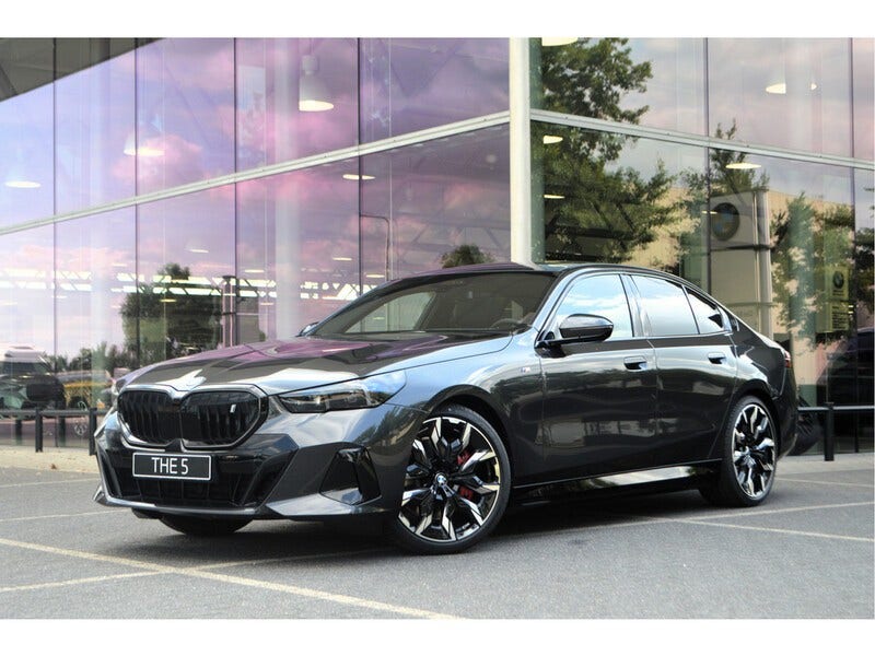 BMW i5