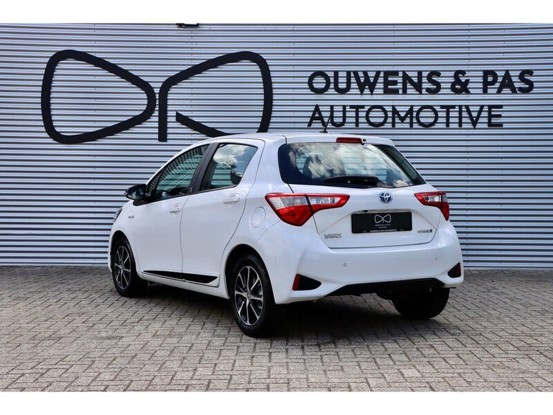 Toyota Yaris (3)