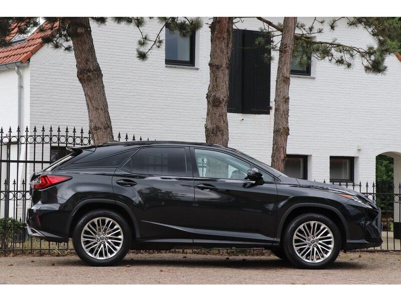 Lexus RX (6)