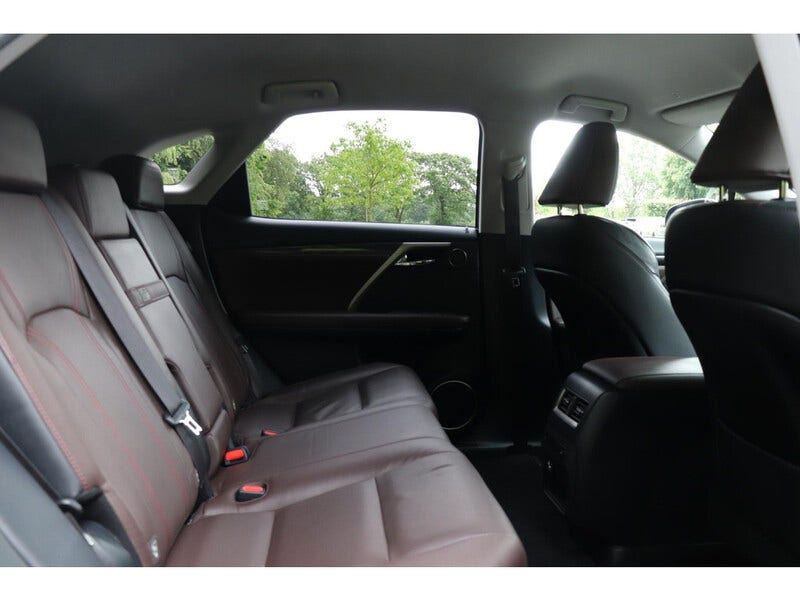 Lexus RX (16)