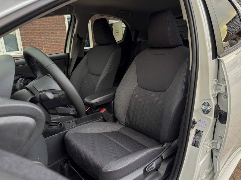 Toyota Yaris (5)