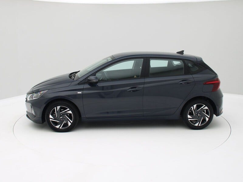 Hyundai i20 (2)