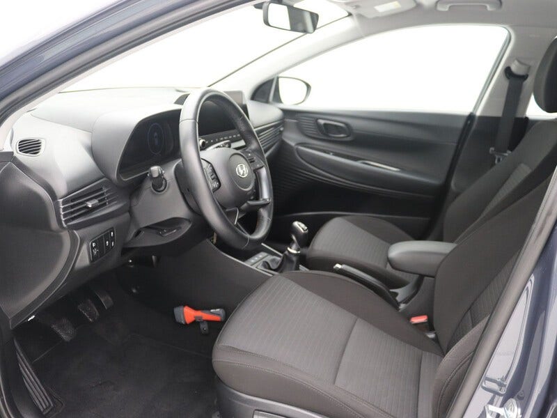 Hyundai i20 (11)