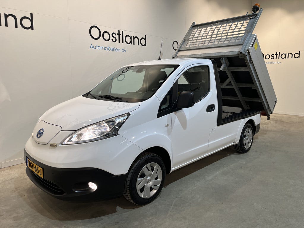 Nissan e NV200