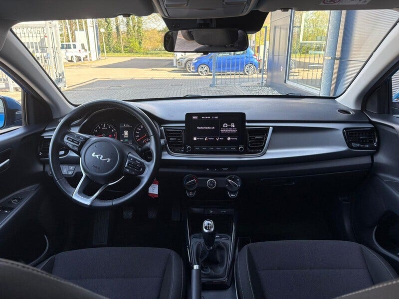 Kia Rio (12)