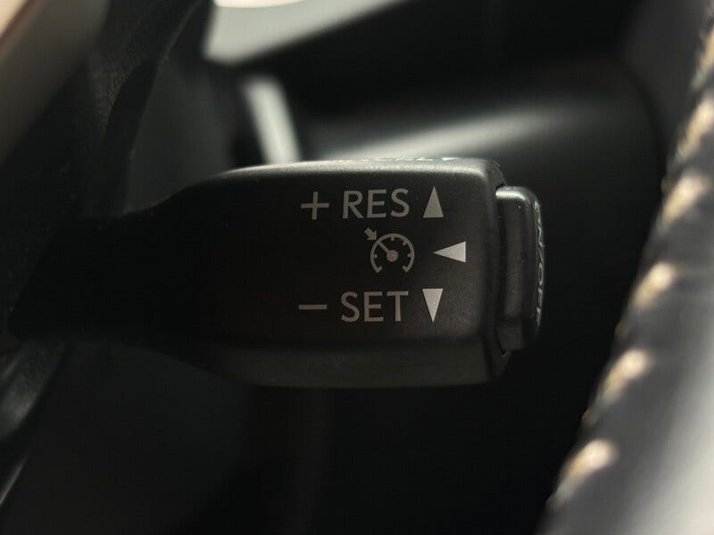 Lexus IS (14)