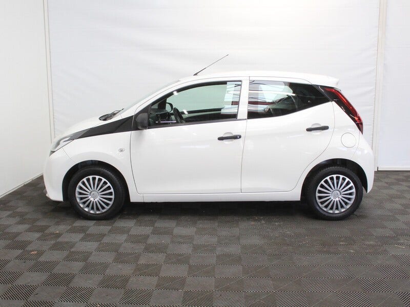 Toyota Aygo (2)