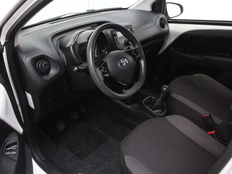 Toyota Aygo (3)
