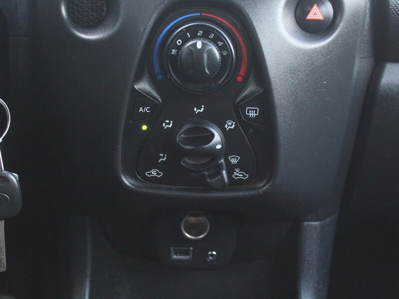 Toyota Aygo (14)