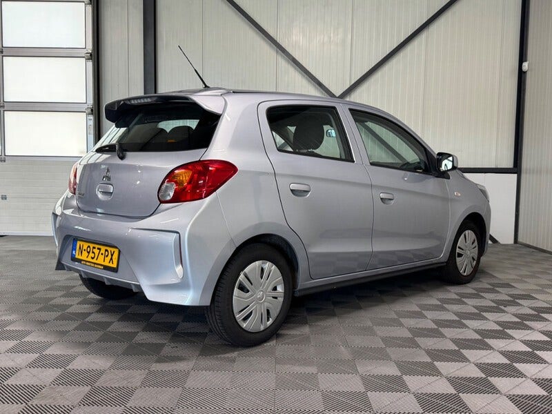 Mitsubishi Space Star (2)
