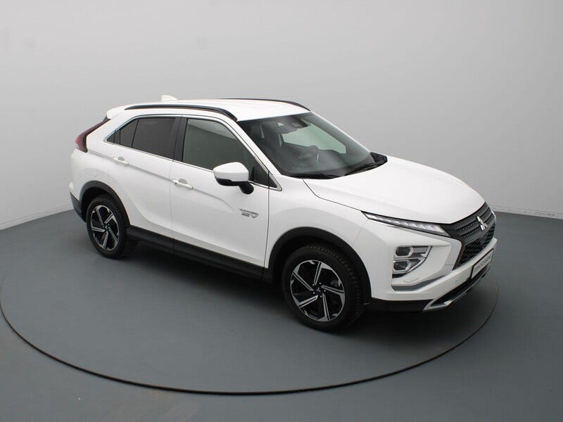 Mitsubishi Eclipse Cross (12)