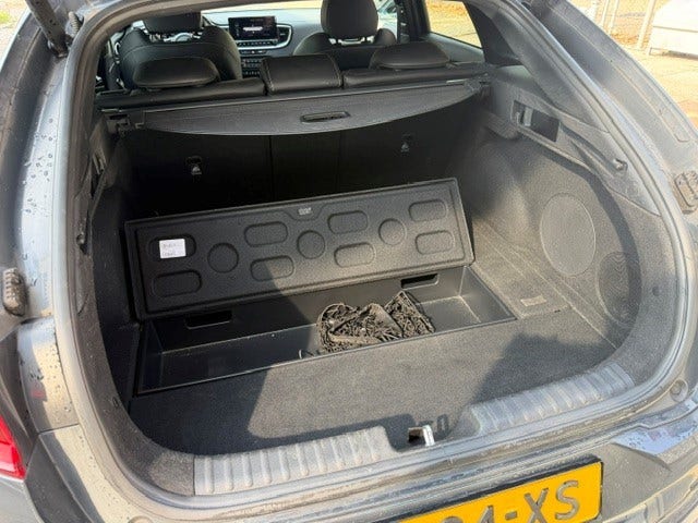 Kia ProCeed (6)