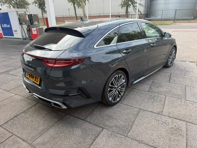 Kia ProCeed (7)