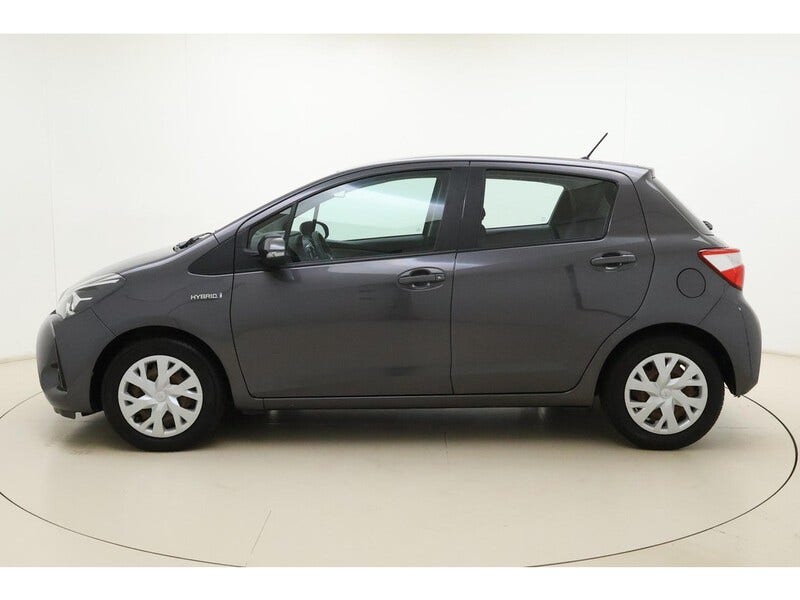 Toyota Yaris (5)