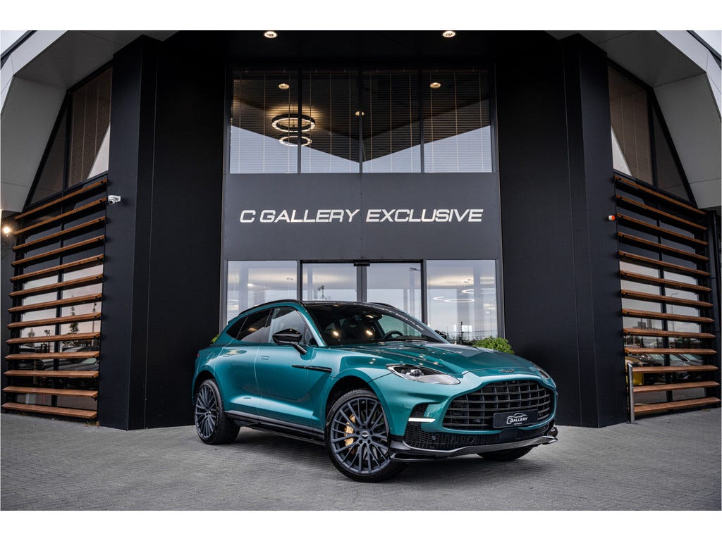 Aston Martin DBX