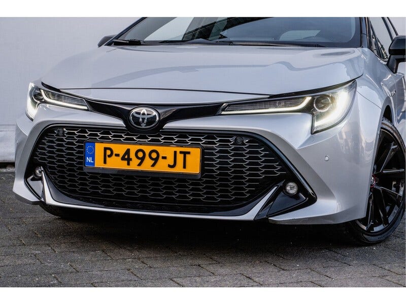 Toyota Corolla Sports (2)