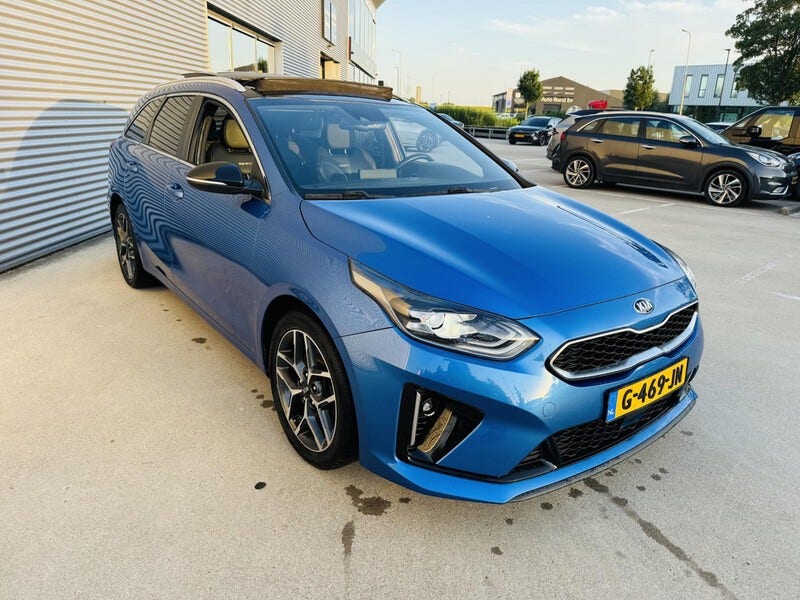 Kia Ceed Sportswagon (10)