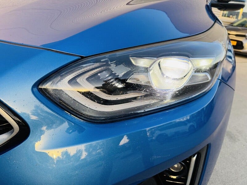 Kia Ceed Sportswagon (11)