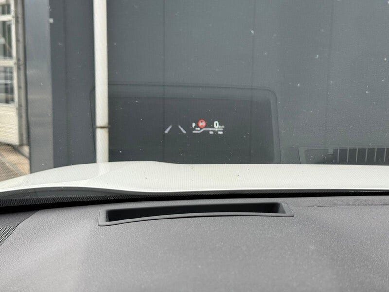 Toyota RAV4 (6)