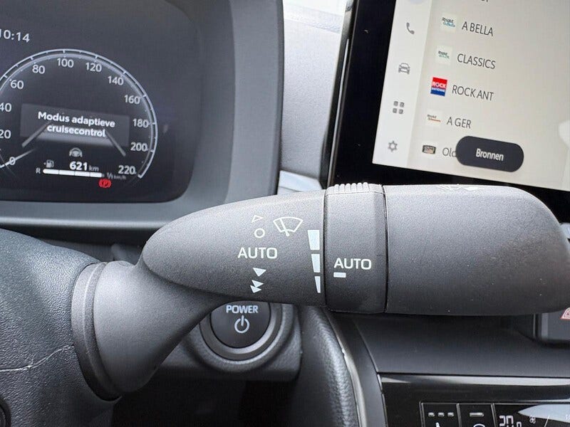 Toyota C-HR (18)