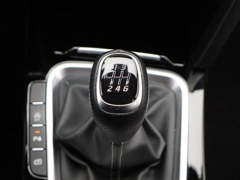 Kia XCeed (18)