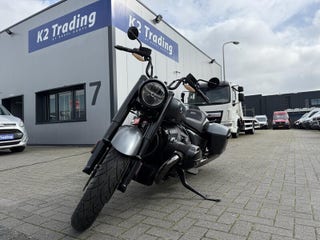 BMW R 18