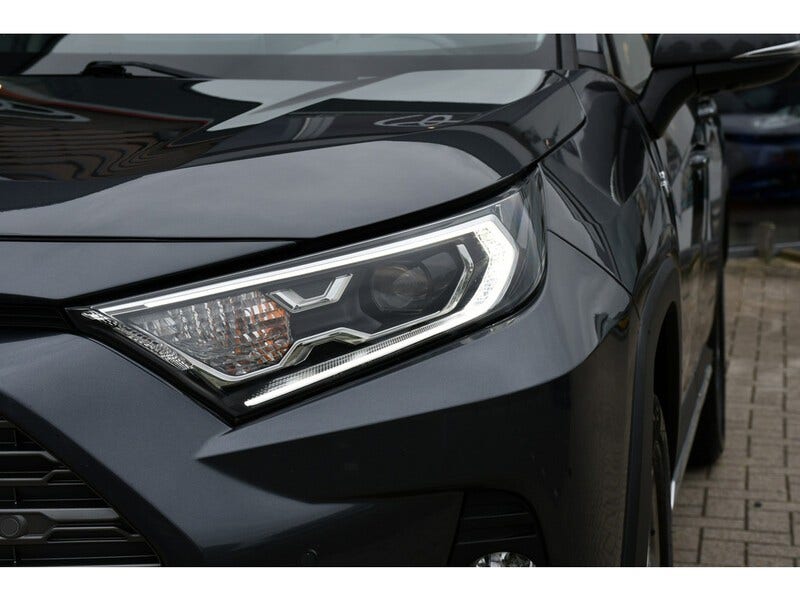 Toyota RAV4 (19)