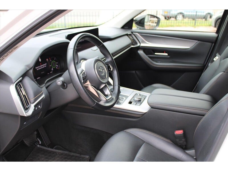Mazda CX-60 (9)