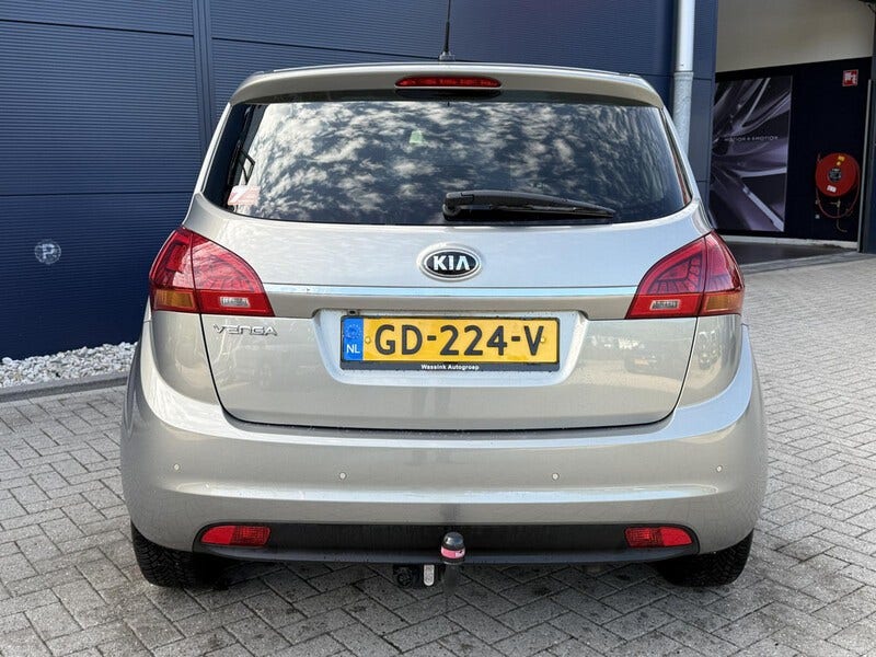Kia Venga (5)