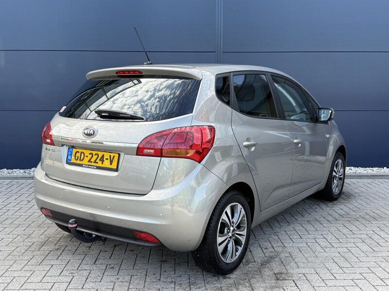 Kia Venga (6)