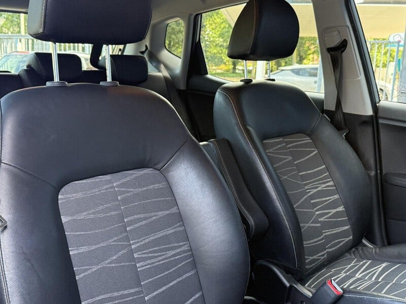 Kia Venga (8)
