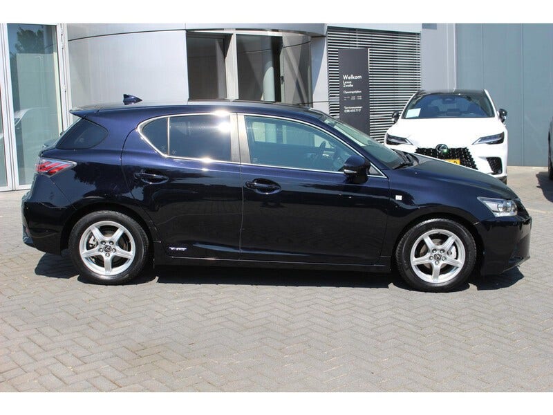 Lexus CT (2)