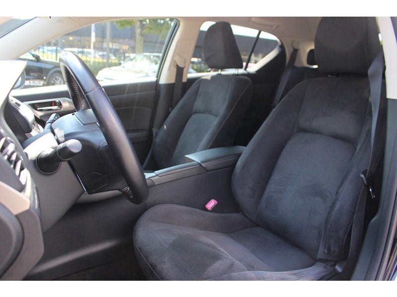 Lexus CT (15)