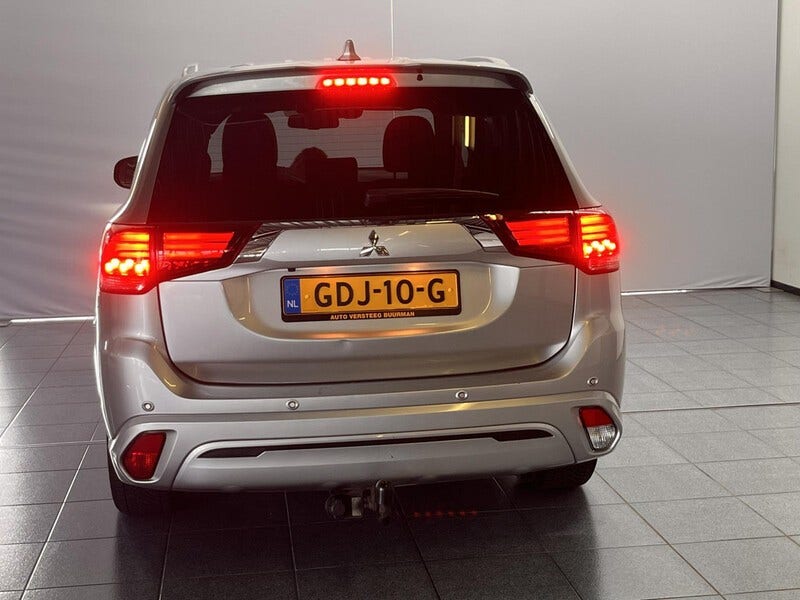 Mitsubishi Outlander (6)