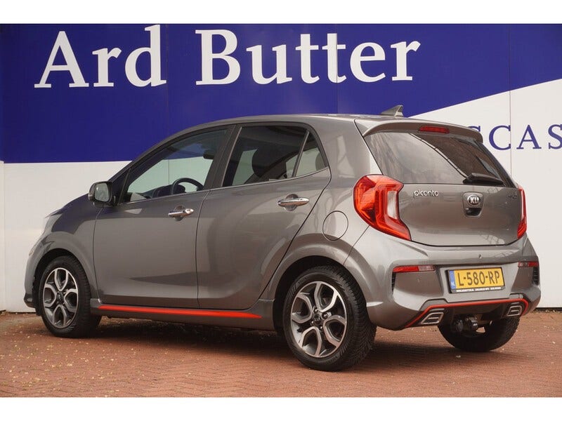 Kia Picanto (2)