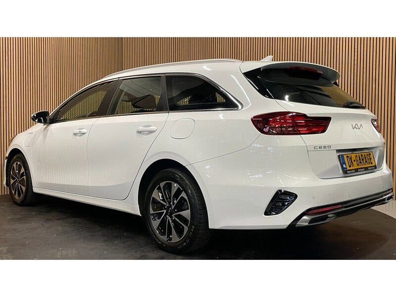 Kia Ceed Sportswagon (16)