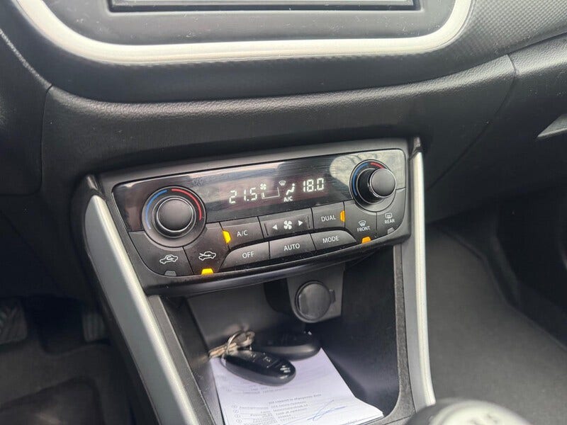 Suzuki Cross (16)