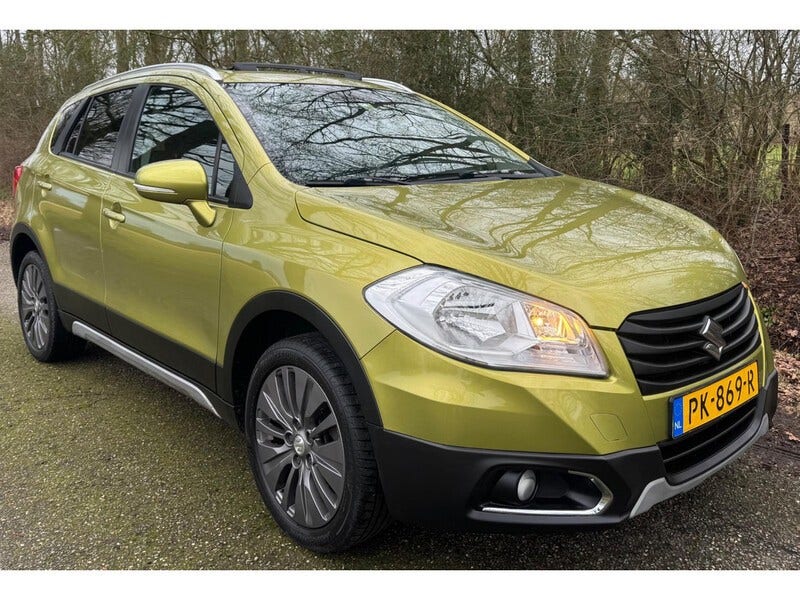 Suzuki Cross (21)