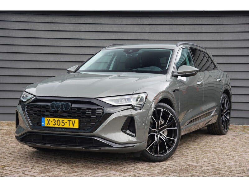 Audi Q8 e tron