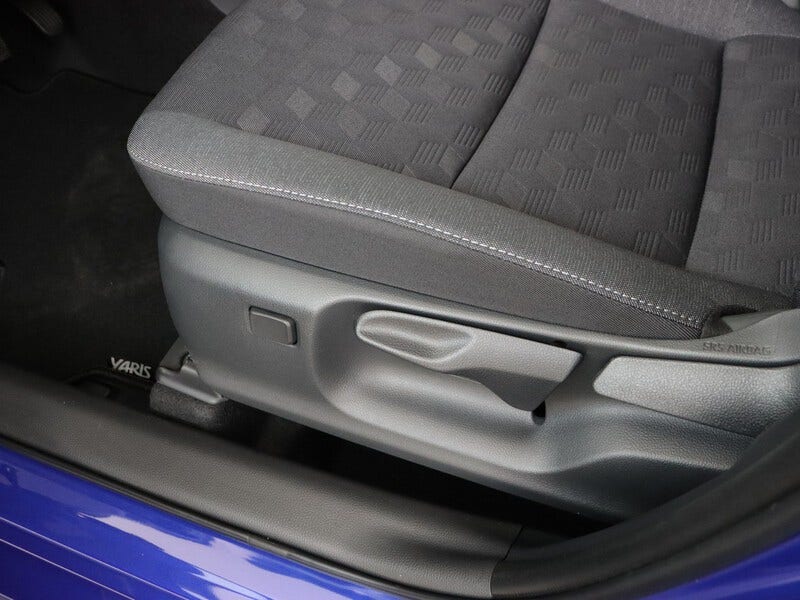 Toyota Yaris (10)