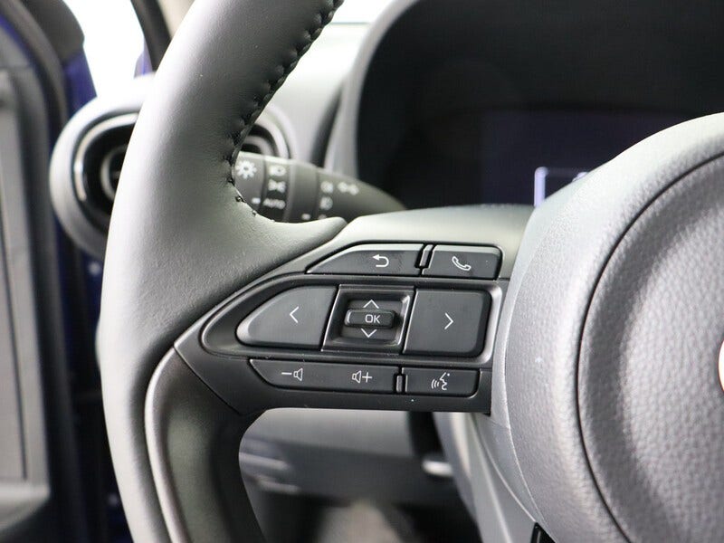 Toyota Yaris (12)