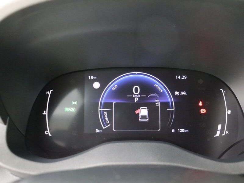Toyota Yaris (19)